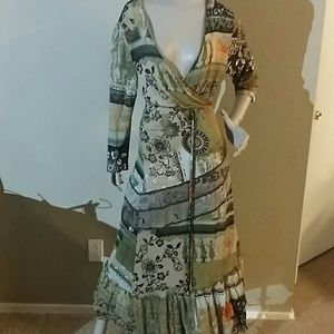 Chacok wrap dress